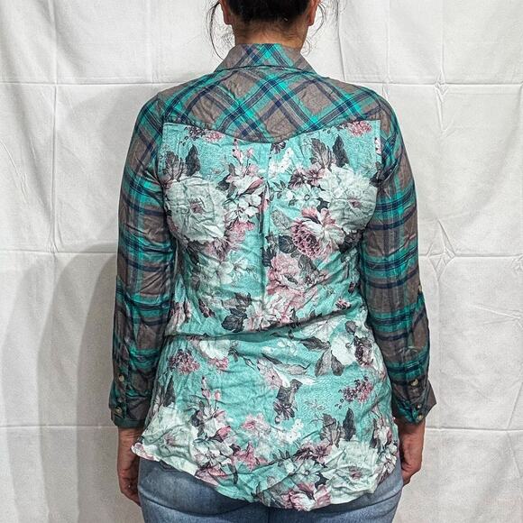 Tolani Collection Teal Gray Plaid Niecy Button Down Sz XXSP NWT - Picture 13 of 15